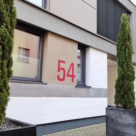 Neu - Gemuetliches Und Modernes Apartment Mit Stellplatz Koblenz  Buitenkant foto