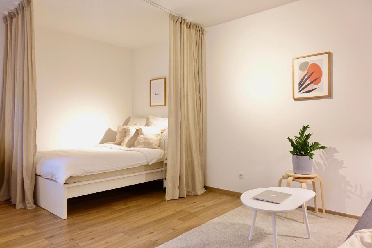 Neu - Gemuetliches Und Modernes Apartment Mit Stellplatz Koblenz  Buitenkant foto
