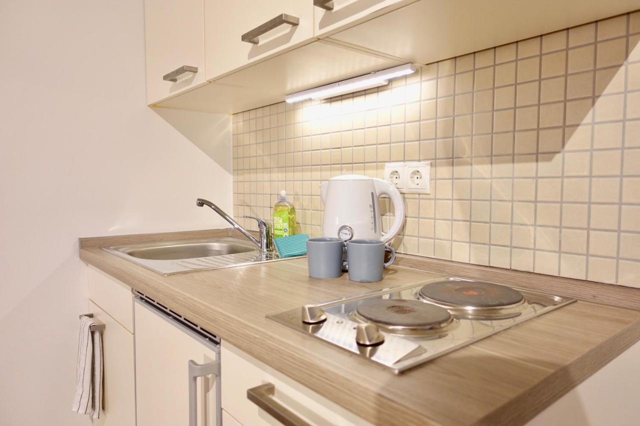 Neu - Gemuetliches Und Modernes Apartment Mit Stellplatz Koblenz  Buitenkant foto