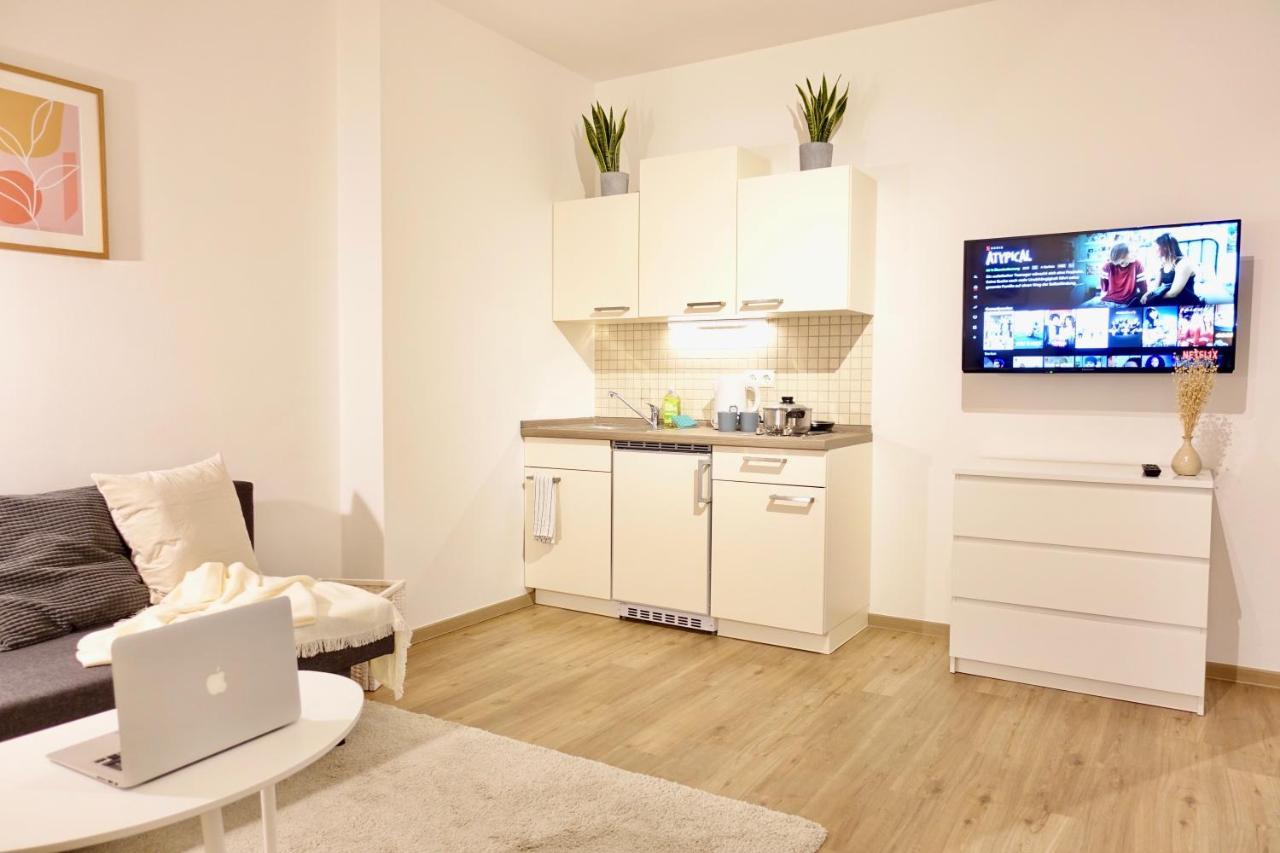 Neu - Gemuetliches Und Modernes Apartment Mit Stellplatz Koblenz  Buitenkant foto